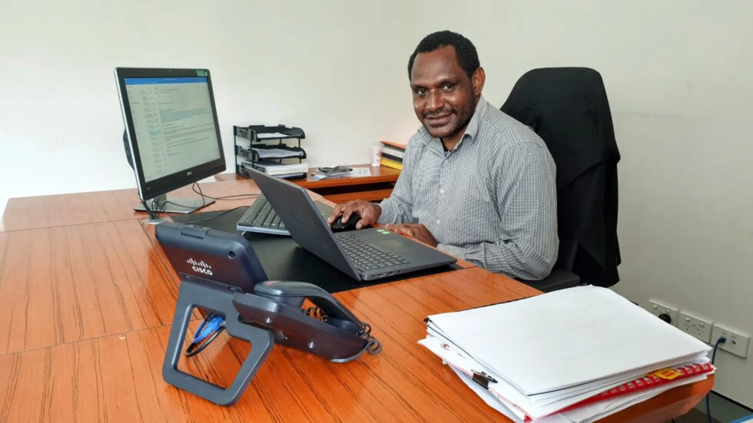 Ismael-Sunga-at-his-office-at-Treasury-Buidling-Waigani