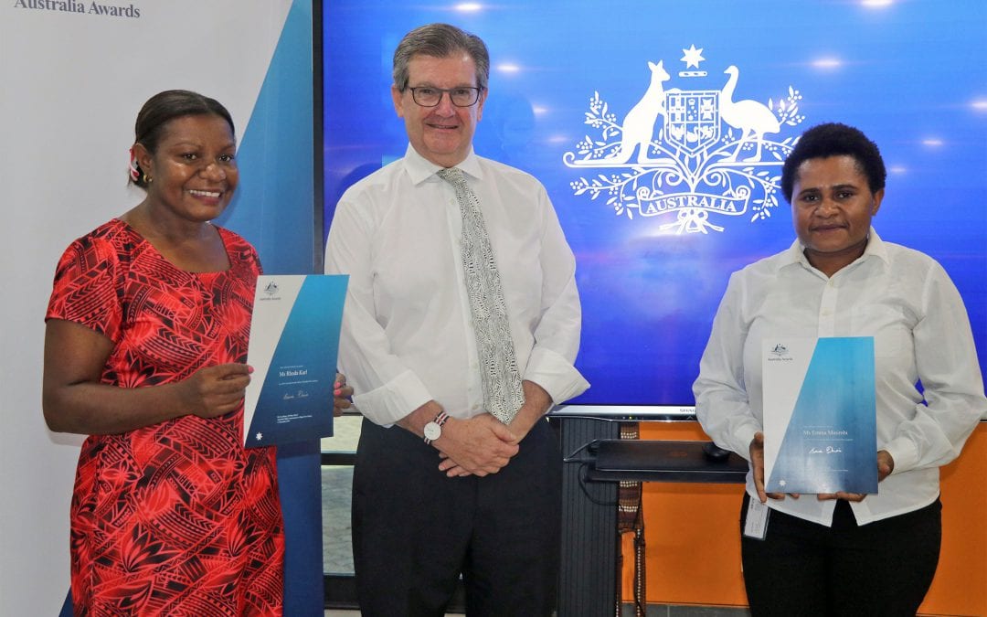 Rhoda Karl and Emma Minimbi Australia Awards PNG 2019 Allison Sudradjat Prize Winners Pose with Bruce Davis Austrilian High Commissioner to PNG